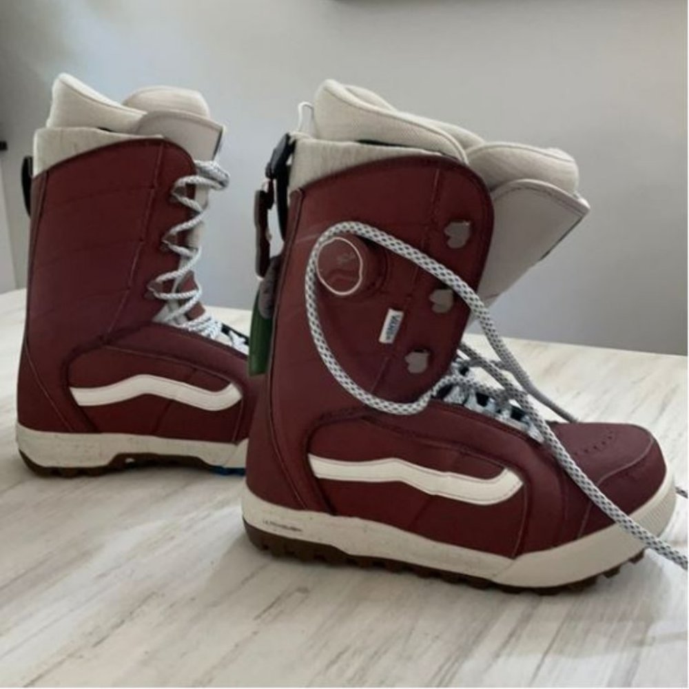 Women's Vans Ferra Pro Snowboard Boots- 8.5